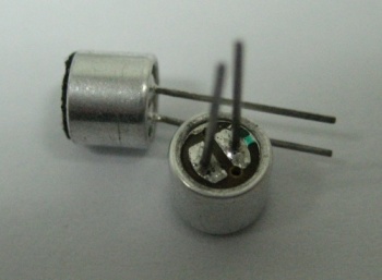 Condenser microphone